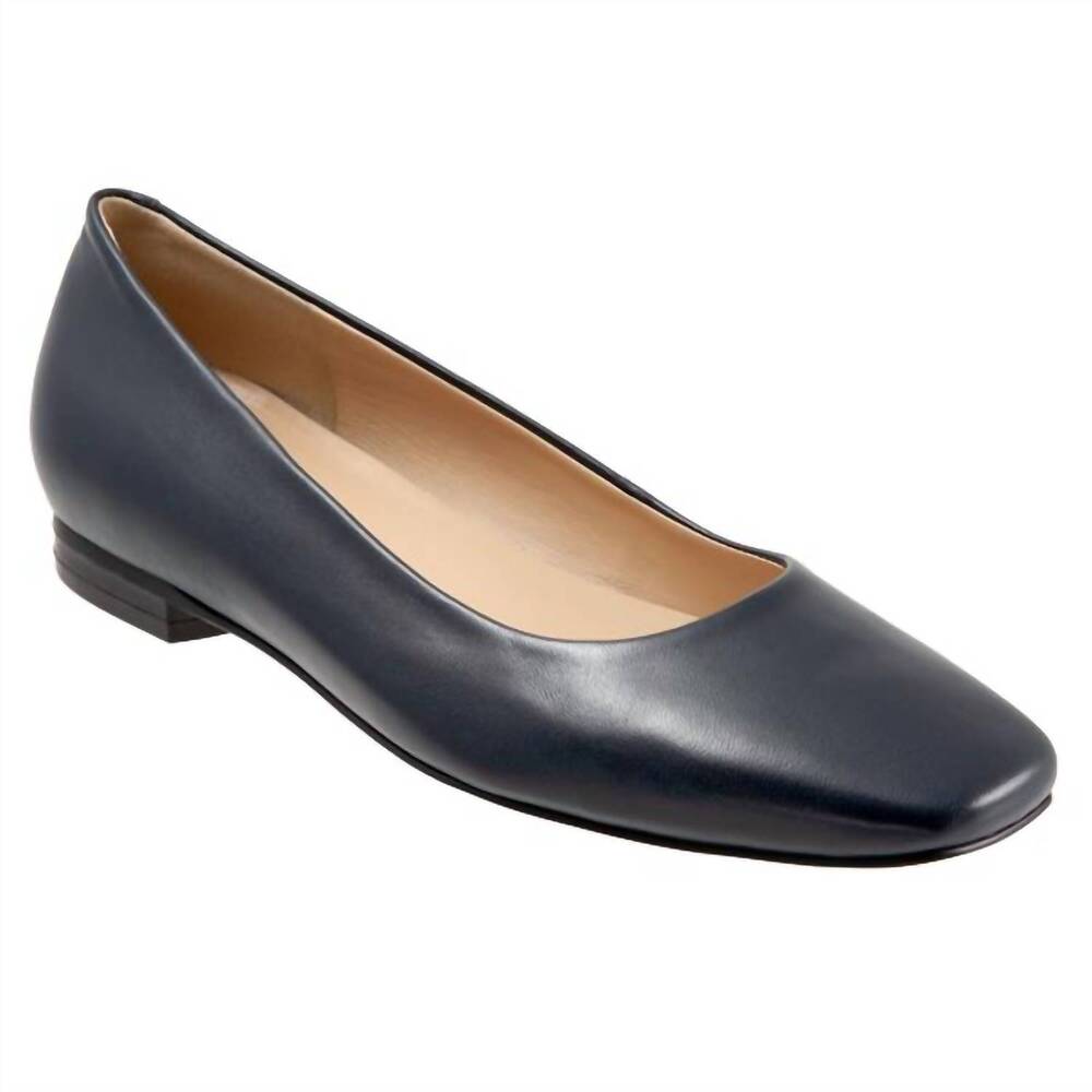 NEW TROTTERS women's honor flat shoes in navy/black